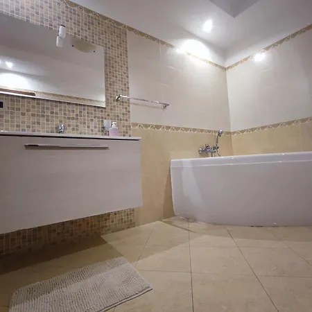 Genoard Apartament *
